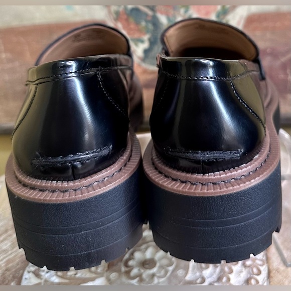 EUC Sam Edelman “Laurs” Platform Loafer in Black Patent Leather Size 9 - Picture 11 of 16